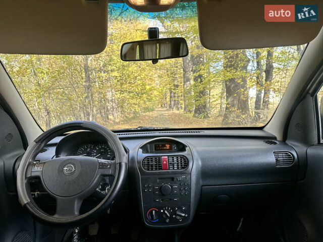 Серый Опель Комбо груз.-пасс., объемом двигателя 1.7 л и пробегом 230 тыс. км за 4900 $, фото 37 на Automoto.ua