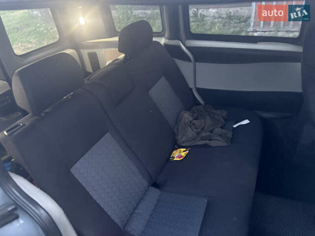 Серый Опель Комбо груз.-пасс., объемом двигателя 1.69 л и пробегом 350 тыс. км за 3500 $, фото 3 на Automoto.ua