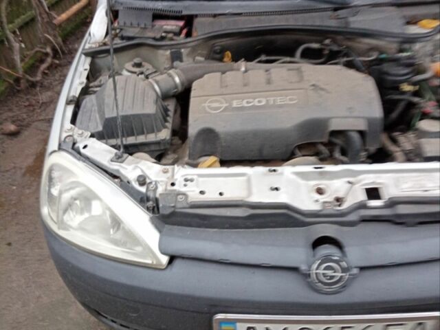 Сірий Опель Комбо вант.-пас., об'ємом двигуна 0 л та пробігом 290 тис. км за 3100 $, фото 2 на Automoto.ua