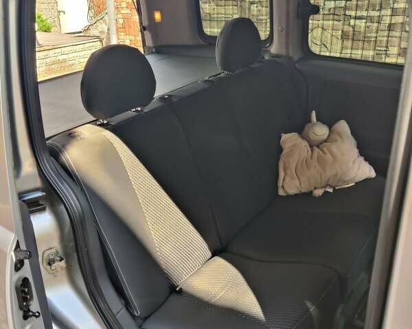 Серый Опель Комбо груз.-пасс., объемом двигателя 1.4 л и пробегом 145 тыс. км за 6200 $, фото 2 на Automoto.ua