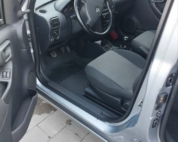 Сірий Опель Комбо вант.-пас., об'ємом двигуна 1.7 л та пробігом 220 тис. км за 6500 $, фото 19 на Automoto.ua