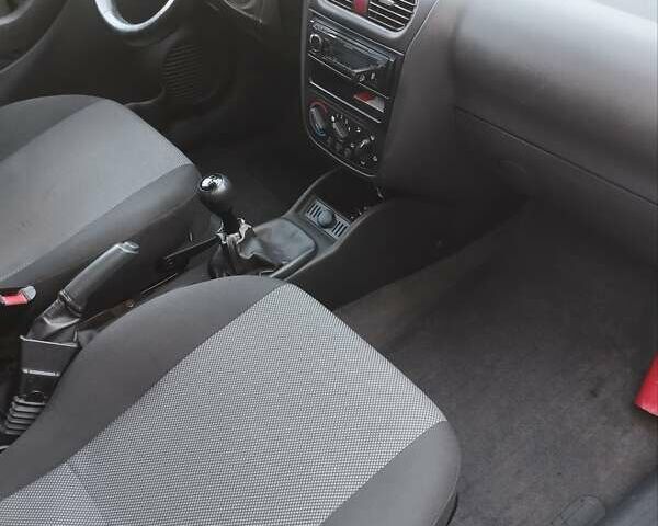 Сірий Опель Комбо вант.-пас., об'ємом двигуна 1.7 л та пробігом 220 тис. км за 6500 $, фото 18 на Automoto.ua