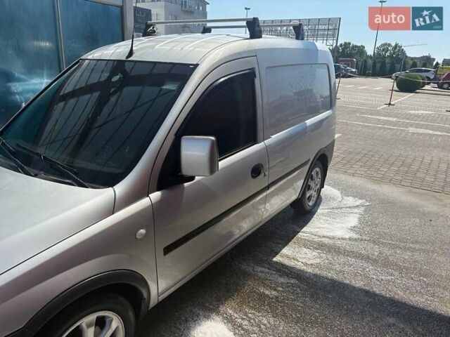 Сірий Опель Комбо вант.-пас., об'ємом двигуна 1.3 л та пробігом 270 тис. км за 3600 $, фото 7 на Automoto.ua