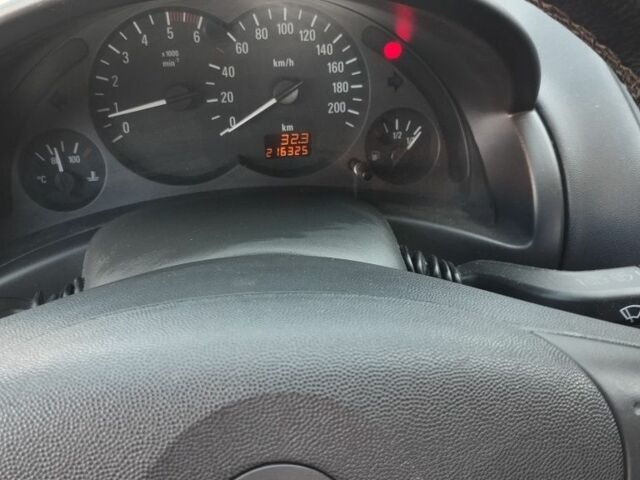 Сірий Опель Комбо вант.-пас., об'ємом двигуна 1.7 л та пробігом 217 тис. км за 6300 $, фото 21 на Automoto.ua