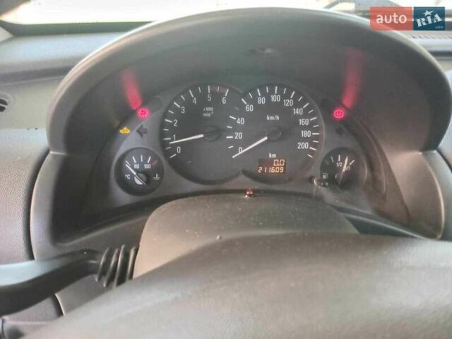 Сірий Опель Комбо вант.-пас., об'ємом двигуна 1.69 л та пробігом 211 тис. км за 5500 $, фото 13 на Automoto.ua