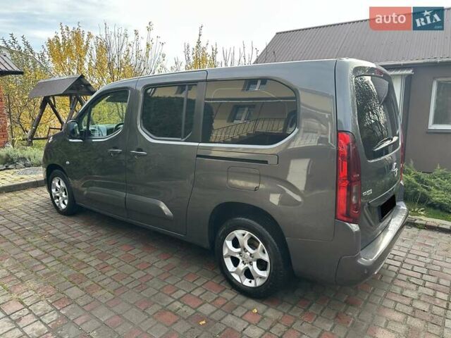 Сірий Опель Комбо вант.-пас., об'ємом двигуна 1.5 л та пробігом 205 тис. км за 13500 $, фото 5 на Automoto.ua