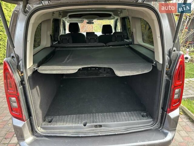 Серый Опель Комбо груз.-пасс., объемом двигателя 1.5 л и пробегом 205 тыс. км за 13900 $, фото 22 на Automoto.ua