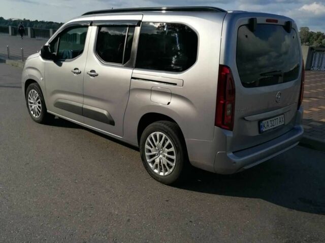 Серый Опель Комбо груз.-пасс., объемом двигателя 1.5 л и пробегом 31 тыс. км за 22232 $, фото 1 на Automoto.ua