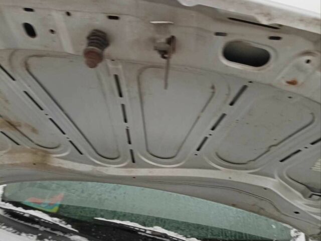 Серый Опель Комбо груз.-пасс., объемом двигателя 1.3 л и пробегом 200 тыс. км за 2800 $, фото 10 на Automoto.ua