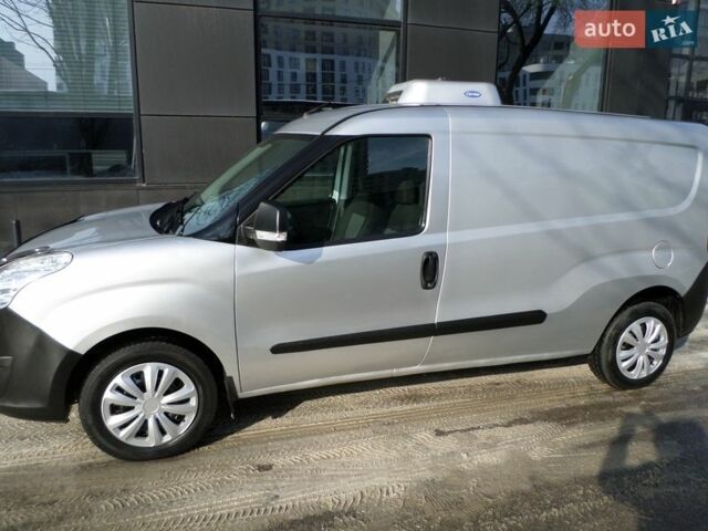 Сірий Опель Комбо вант.-пас., об'ємом двигуна 1.4 л та пробігом 181 тис. км за 11200 $, фото 54 на Automoto.ua