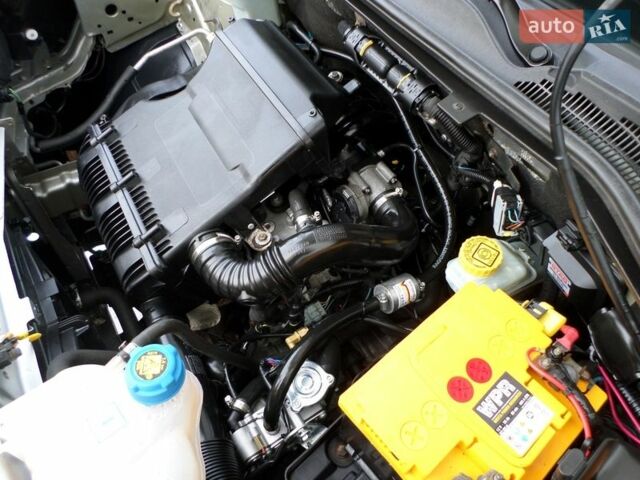 Сірий Опель Комбо вант.-пас., об'ємом двигуна 1.4 л та пробігом 181 тис. км за 11200 $, фото 34 на Automoto.ua