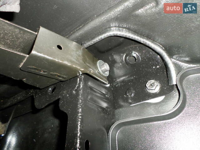 Сірий Опель Комбо вант.-пас., об'ємом двигуна 1.4 л та пробігом 181 тис. км за 11200 $, фото 16 на Automoto.ua