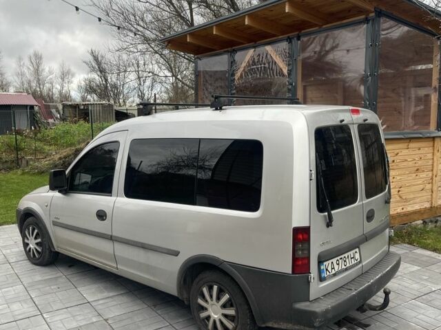 Сірий Опель Комбо вант.-пас., об'ємом двигуна 1.7 л та пробігом 324 тис. км за 3650 $, фото 2 на Automoto.ua