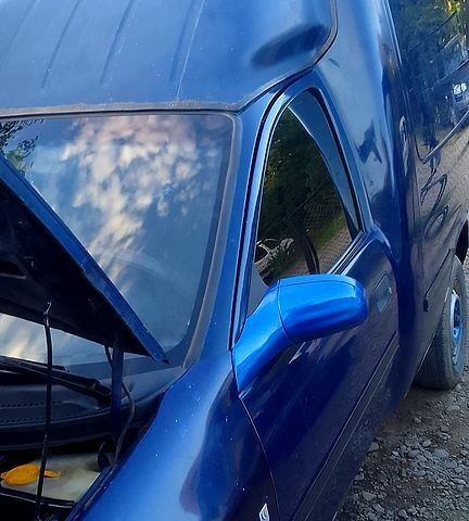 Опель Комбо груз.-пасс. 1999 в Черновцах на Automoto.ua Синий Опель Комбо груз.-пасс., объемом двигателя 1.4 л и пробегом 0 тыс. км за 1400 $, фото 2 на Automoto.ua