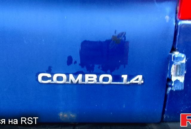 Опель Комбо груз.-пасс. 1999 в Черновцах на Automoto.ua Синий Опель Комбо груз.-пасс., объемом двигателя 1.4 л и пробегом 0 тыс. км за 1400 $, фото 1 на Automoto.ua