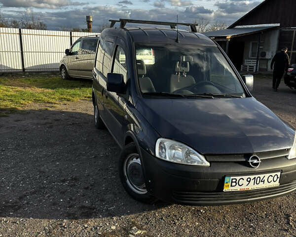 Синій Опель Комбо вант.-пас., об'ємом двигуна 1.25 л та пробігом 210 тис. км за 4100 $, фото 1 на Automoto.ua