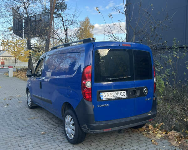 Синій Опель Комбо вант.-пас., об'ємом двигуна 1.6 л та пробігом 364 тис. км за 5500 $, фото 2 на Automoto.ua