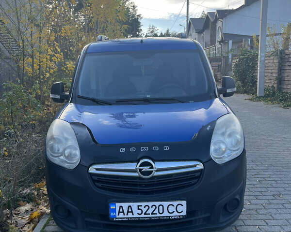 Синій Опель Комбо вант.-пас., об'ємом двигуна 1.6 л та пробігом 364 тис. км за 5500 $, фото 7 на Automoto.ua