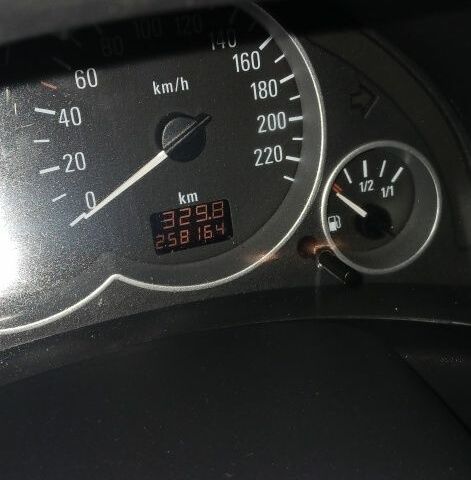 Синій Опель Комбо вант.-пас., об'ємом двигуна 1.4 л та пробігом 260 тис. км за 5802 $, фото 6 на Automoto.ua