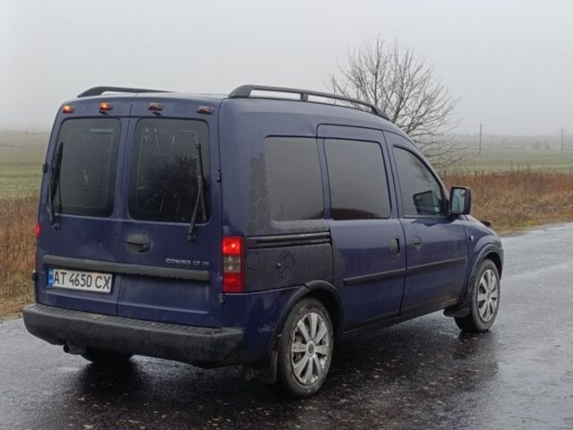 Синий Опель Комбо груз.-пасс., объемом двигателя 1.7 л и пробегом 335 тыс. км за 2200 $, фото 3 на Automoto.ua