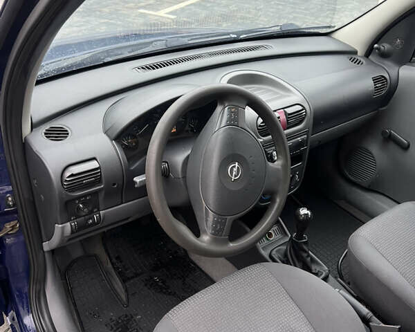 Синий Опель Комбо груз.-пасс., объемом двигателя 1.6 л и пробегом 277 тыс. км за 2890 $, фото 15 на Automoto.ua