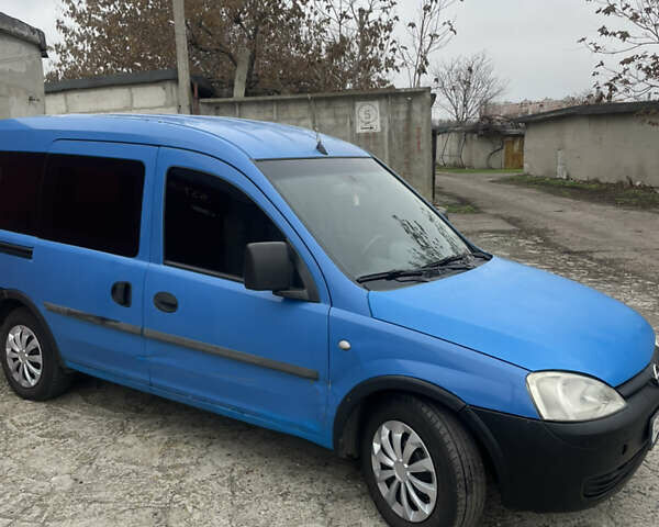 Синий Опель Комбо груз.-пасс., объемом двигателя 1.69 л и пробегом 417 тыс. км за 2700 $, фото 10 на Automoto.ua