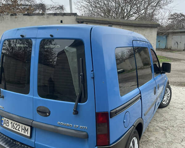 Синий Опель Комбо груз.-пасс., объемом двигателя 1.69 л и пробегом 417 тыс. км за 2700 $, фото 8 на Automoto.ua