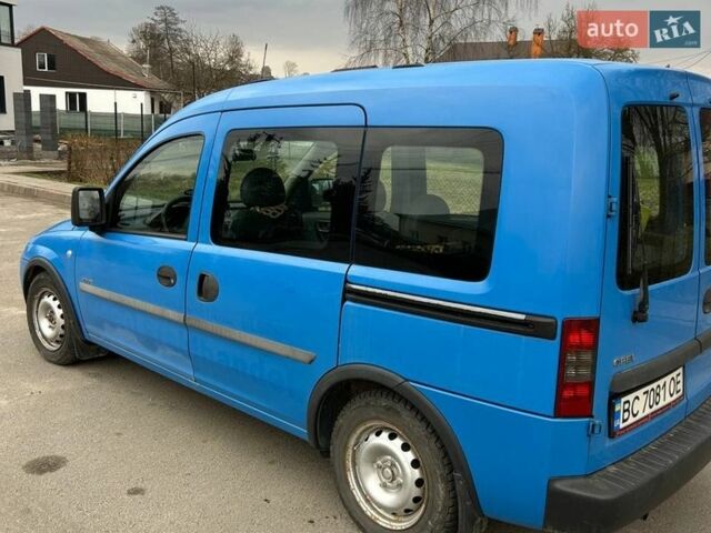 Синій Опель Комбо вант.-пас., об'ємом двигуна 1.7 л та пробігом 403 тис. км за 3900 $, фото 2 на Automoto.ua