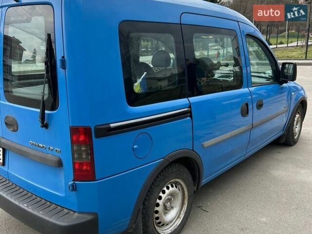 Синій Опель Комбо вант.-пас., об'ємом двигуна 1.7 л та пробігом 403 тис. км за 3900 $, фото 5 на Automoto.ua