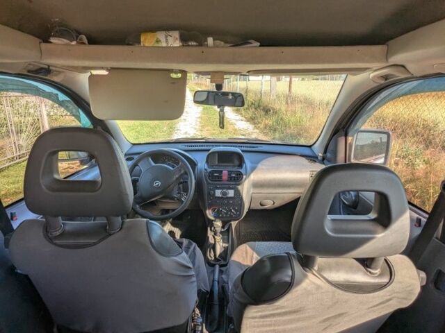 Синий Опель Комбо груз.-пасс., объемом двигателя 1.2 л и пробегом 259 тыс. км за 2899 $, фото 7 на Automoto.ua