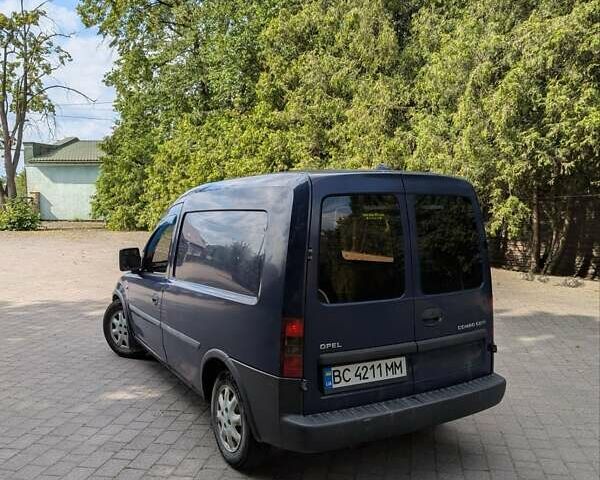 Опель Комбо груз.-пасс. 2006 в Калуше на Automoto.ua Синий Опель Комбо груз.-пасс., объемом двигателя 1.3 л и пробегом 358 тыс. км за 2899 $, фото 7 на Automoto.ua