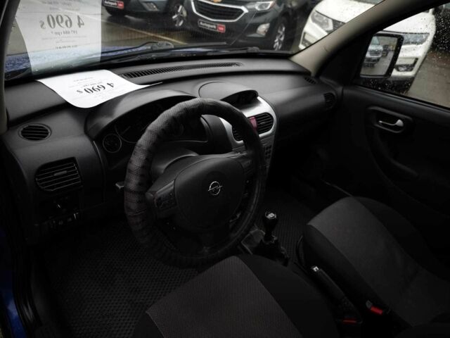 Синий Опель Комбо груз.-пасс., объемом двигателя 1.7 л и пробегом 353 тыс. км за 4690 $, фото 19 на Automoto.ua