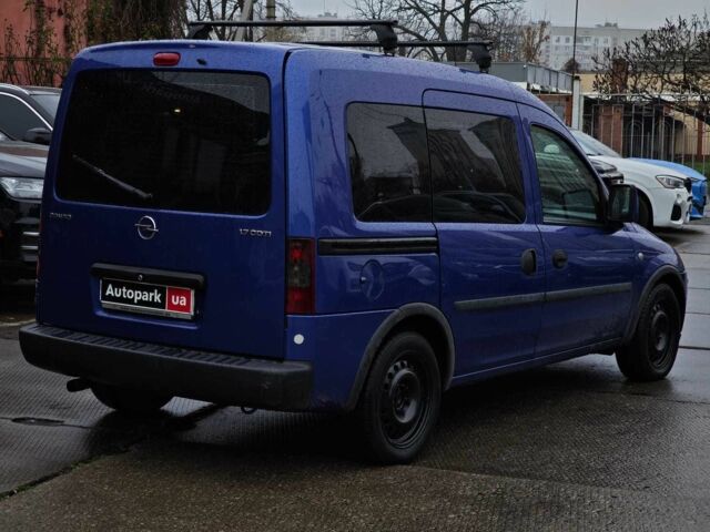 Синий Опель Комбо груз.-пасс., объемом двигателя 1.7 л и пробегом 353 тыс. км за 4690 $, фото 6 на Automoto.ua