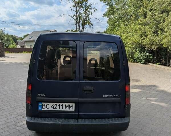Опель Комбо груз.-пасс. 2006 в Калуше на Automoto.ua Синий Опель Комбо груз.-пасс., объемом двигателя 1.3 л и пробегом 358 тыс. км за 2899 $, фото 6 на Automoto.ua