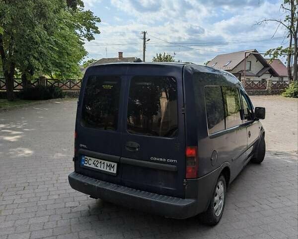 Опель Комбо груз.-пасс. 2006 в Калуше на Automoto.ua Синий Опель Комбо груз.-пасс., объемом двигателя 1.3 л и пробегом 358 тыс. км за 2899 $, фото 5 на Automoto.ua