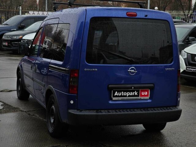 Синий Опель Комбо груз.-пасс., объемом двигателя 1.7 л и пробегом 353 тыс. км за 4690 $, фото 8 на Automoto.ua