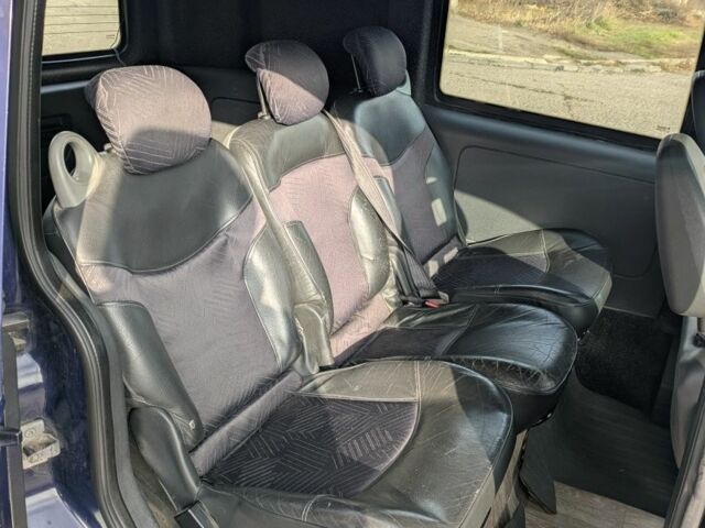 Синий Опель Комбо груз.-пасс., объемом двигателя 1.6 л и пробегом 390 тыс. км за 3200 $, фото 7 на Automoto.ua