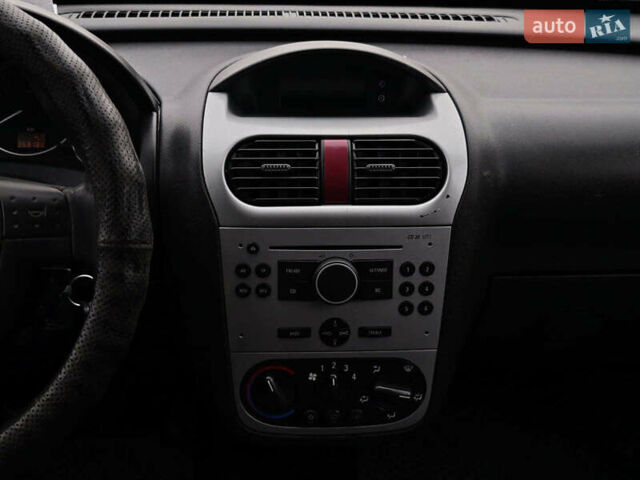 Синий Опель Комбо груз.-пасс., объемом двигателя 1.7 л и пробегом 353 тыс. км за 4690 $, фото 15 на Automoto.ua