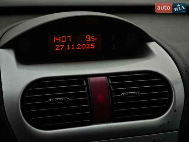 Синий Опель Комбо груз.-пасс., объемом двигателя 1.7 л и пробегом 353 тыс. км за 4690 $, фото 25 на Automoto.ua