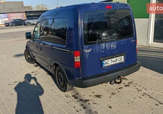 Синий Опель Комбо груз.-пасс., объемом двигателя 1.6 л и пробегом 283 тыс. км за 3650 $, фото 12 на Automoto.ua