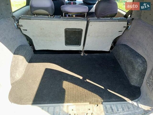 Синий Опель Комбо груз.-пасс., объемом двигателя 1.7 л и пробегом 221 тыс. км за 4500 $, фото 29 на Automoto.ua