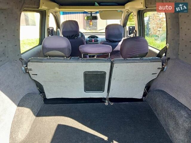 Синий Опель Комбо груз.-пасс., объемом двигателя 1.7 л и пробегом 221 тыс. км за 4500 $, фото 28 на Automoto.ua