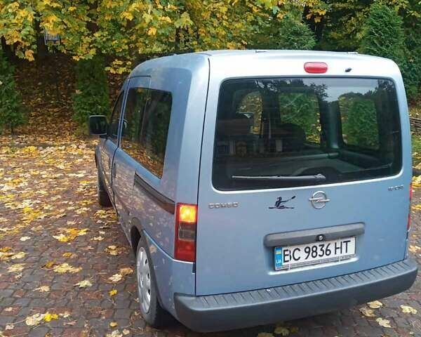 Синій Опель Комбо вант.-пас., об'ємом двигуна 1.6 л та пробігом 145 тис. км за 5500 $, фото 3 на Automoto.ua