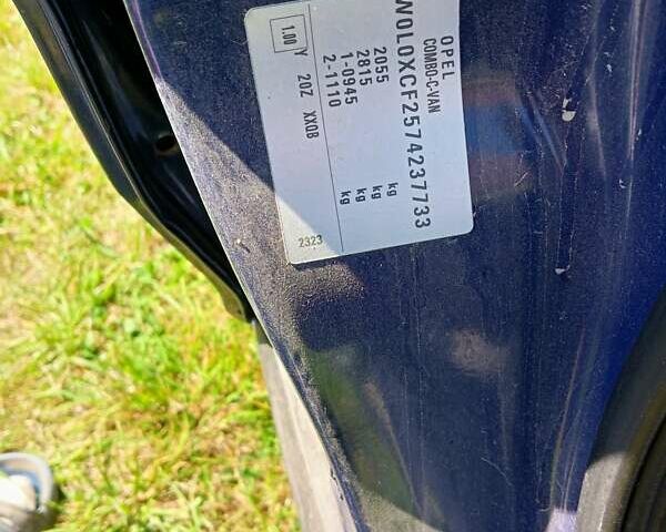 Синий Опель Комбо груз.-пасс., объемом двигателя 1.7 л и пробегом 221 тыс. км за 4500 $, фото 16 на Automoto.ua