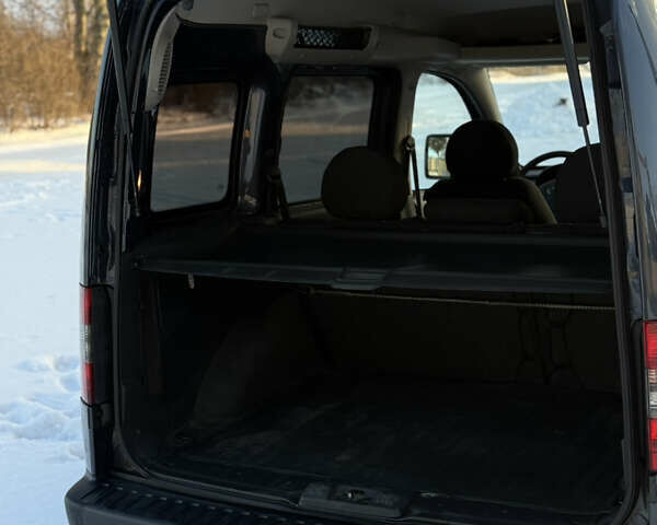 Синий Опель Комбо груз.-пасс., объемом двигателя 1.25 л и пробегом 273 тыс. км за 5200 $, фото 28 на Automoto.ua