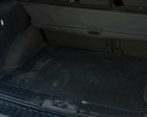 Синий Опель Комбо груз.-пасс., объемом двигателя 1.25 л и пробегом 273 тыс. км за 5200 $, фото 31 на Automoto.ua