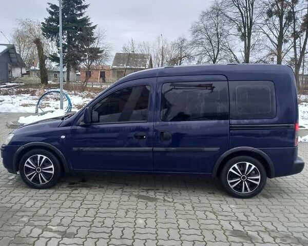 Синій Опель Комбо вант.-пас., об'ємом двигуна 1.25 л та пробігом 266 тис. км за 4750 $, фото 10 на Automoto.ua