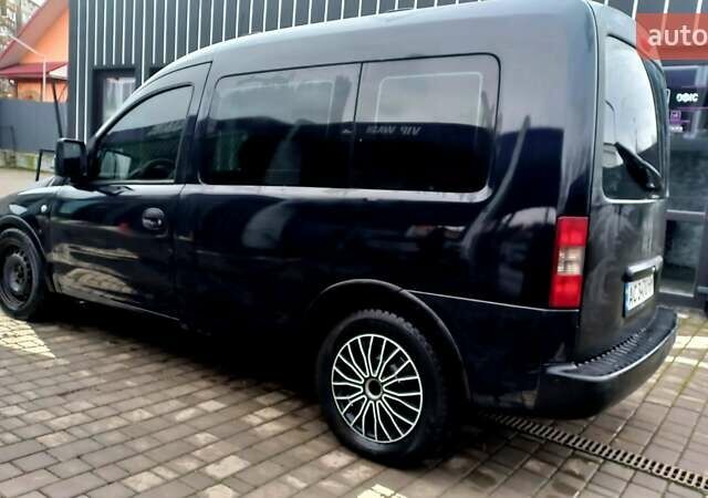 Синій Опель Комбо вант.-пас., об'ємом двигуна 1.4 л та пробігом 240 тис. км за 2999 $, фото 6 на Automoto.ua