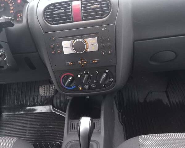 Синій Опель Комбо вант.-пас., об'ємом двигуна 1.25 л та пробігом 266 тис. км за 4750 $, фото 16 на Automoto.ua