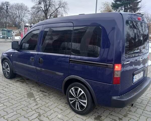 Синій Опель Комбо вант.-пас., об'ємом двигуна 1.25 л та пробігом 266 тис. км за 4750 $, фото 9 на Automoto.ua
